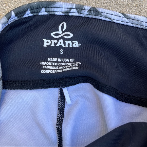 PRANA Roxanne Capri Legging Black Paradise Palm Leaves Women's Mid Rise Cropped - Picture 5 of 8